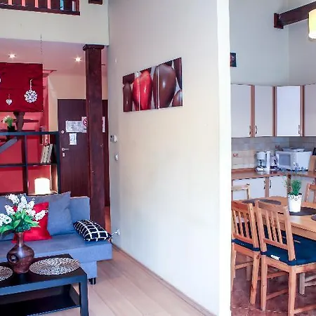 Old Town Slawkowska 3* クラクフ