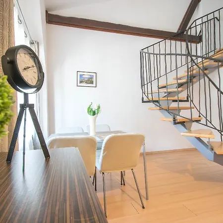 Old Town Slawkowska ホテル