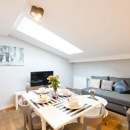 ホテル Old Town Slawkowska 3*